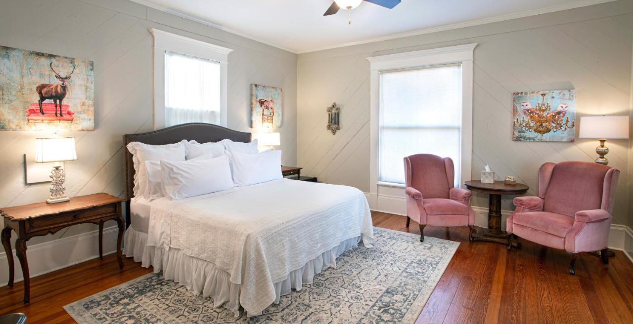 Katy House Bed And Breakfast Smithville Экстерьер фото