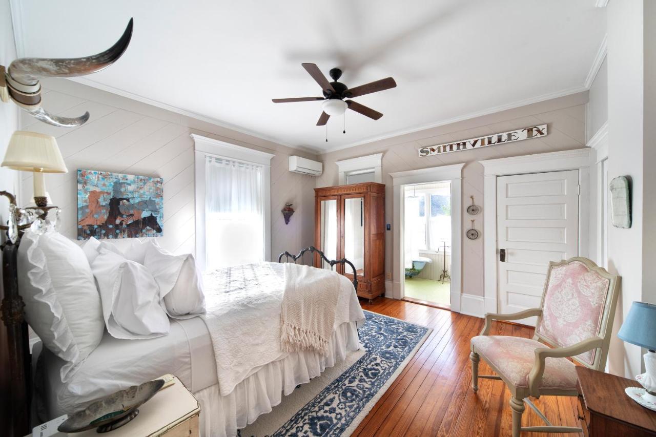 Katy House Bed And Breakfast Smithville Экстерьер фото